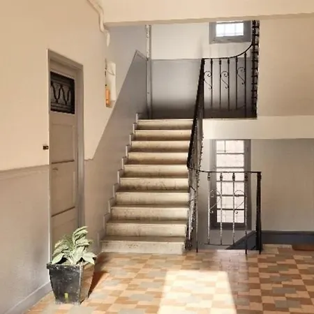 Bright Perfect Location *
